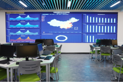 新金融智慧學(xué)習(xí)工場等先進(jìn)實(shí)驗(yàn)室落成，引領(lǐng)信息科技技術(shù)服務(wù)新篇章